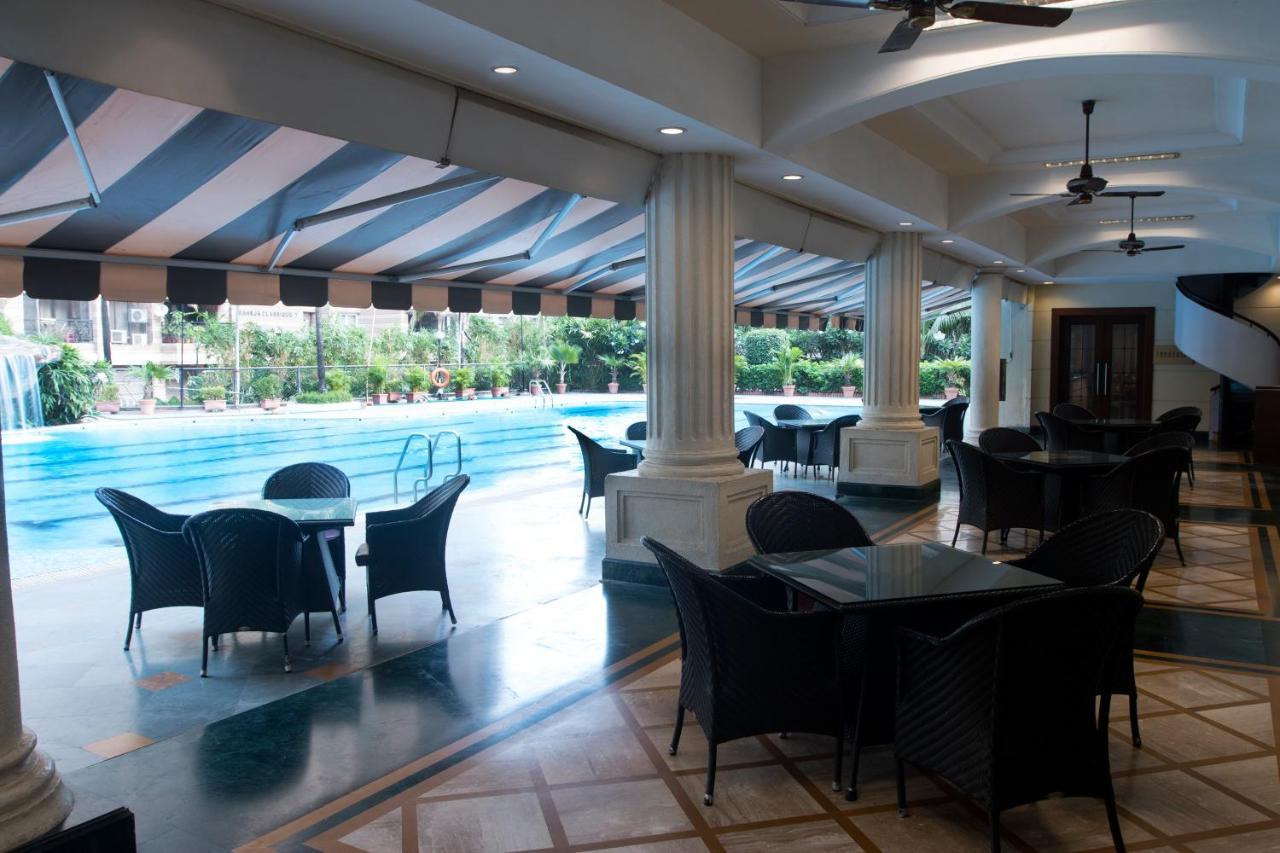 The Classique Club Mumbai Eksteriør bilde