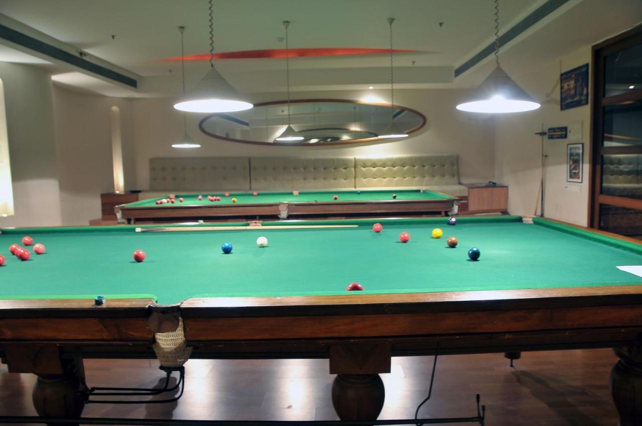 The Classique Club Mumbai Eksteriør bilde